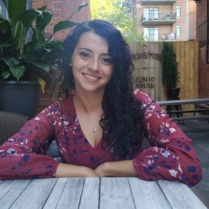 Meet your Posher, Rasha